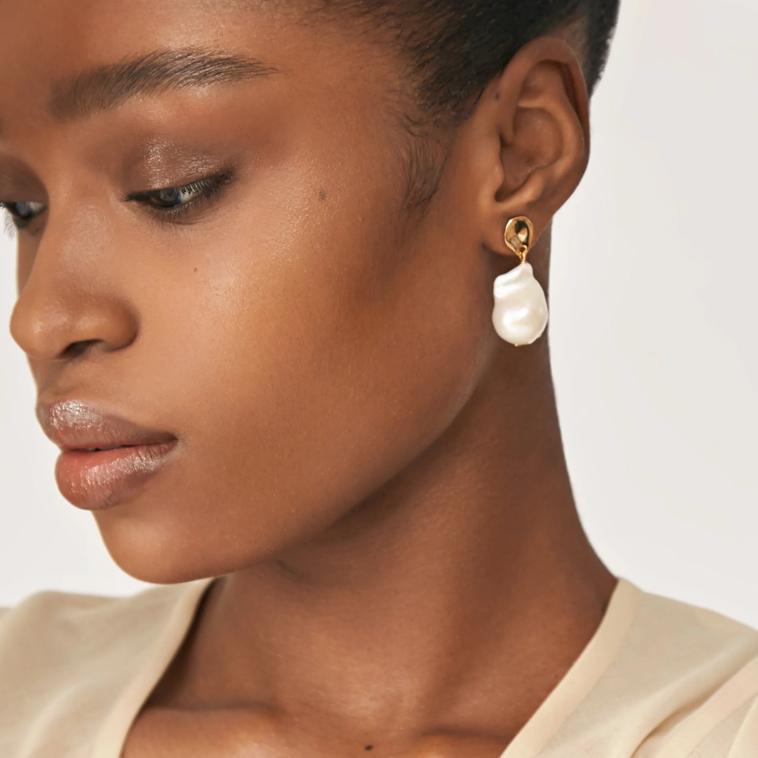 Arden Pearl Studs - Gold