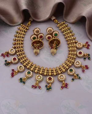 CLASSIC TRADITIONAL GOLDEN BEADED NECKLACE