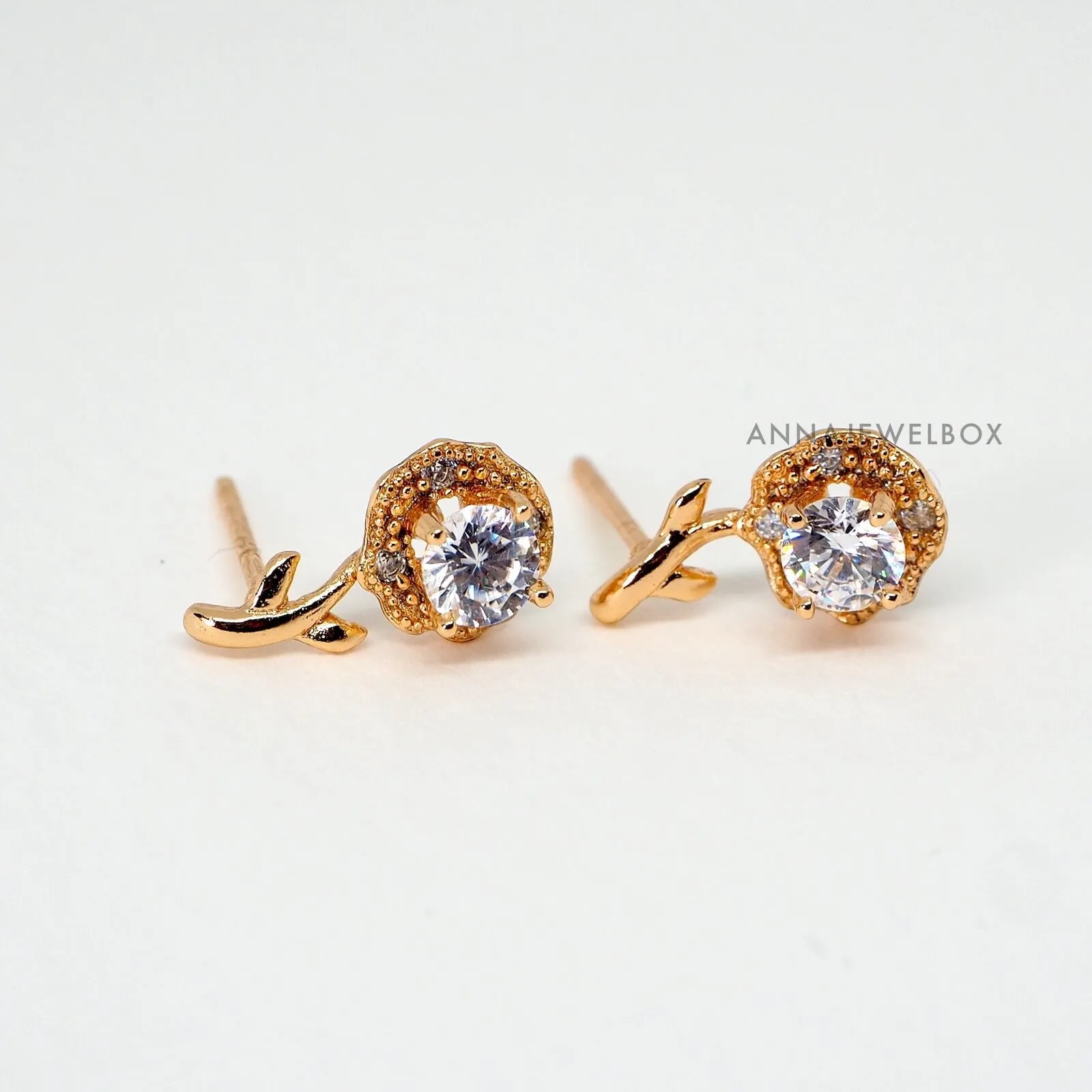 Cute Diamante Flowers Sparkling Gold Stud Earrings