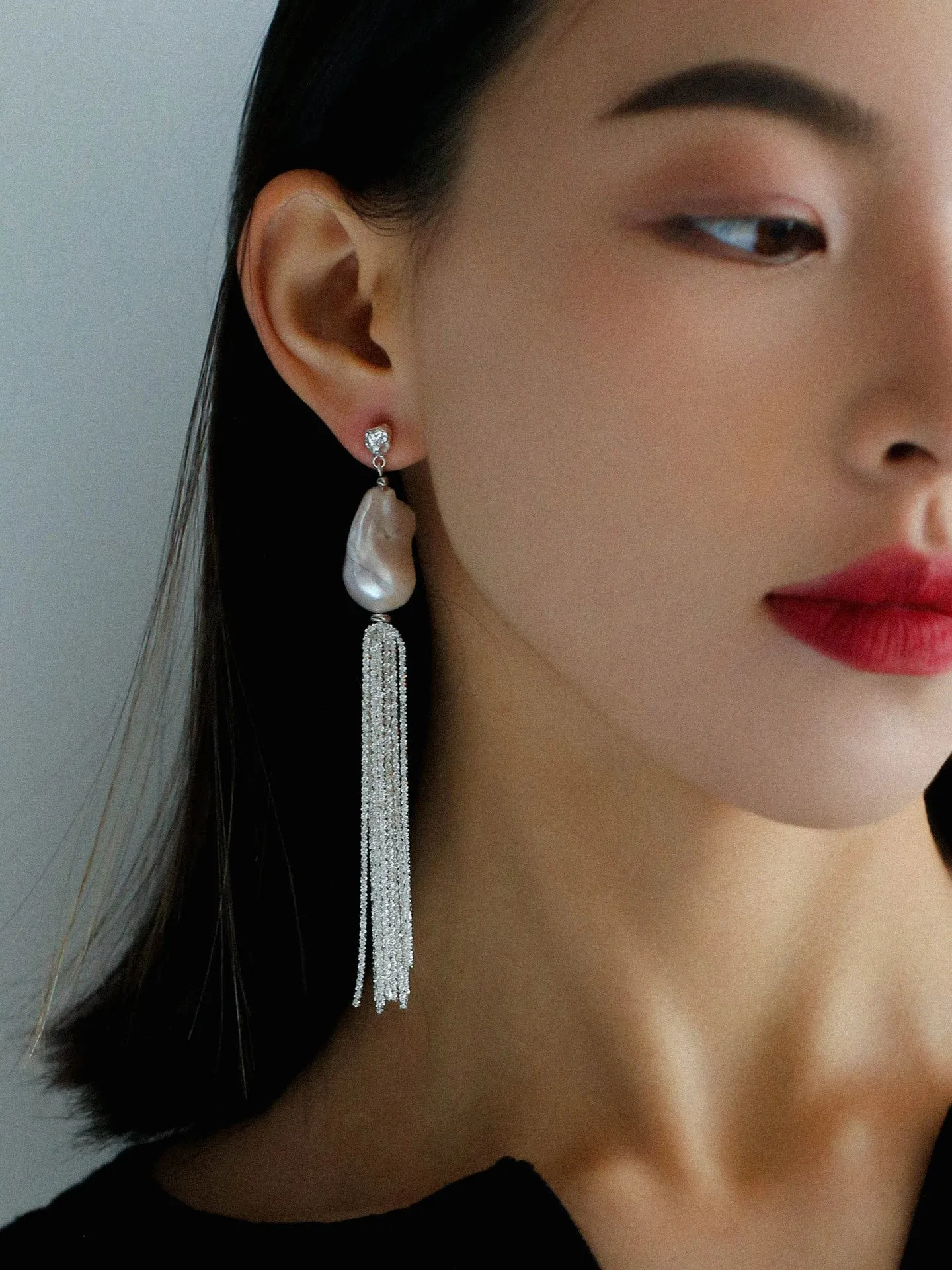 Dazzling Baroque Silver Chain Tassel Drop Earrings