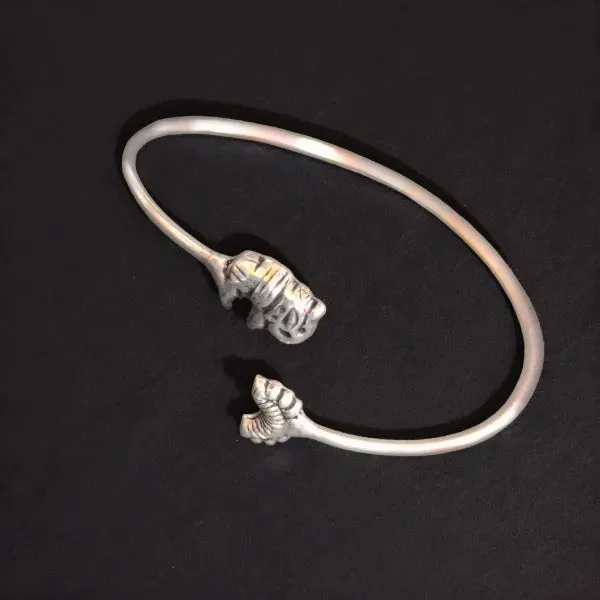 Eesha German Silver Kada Bracelet, Silver