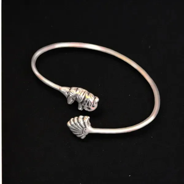 Eesha German Silver Kada Bracelet, Silver