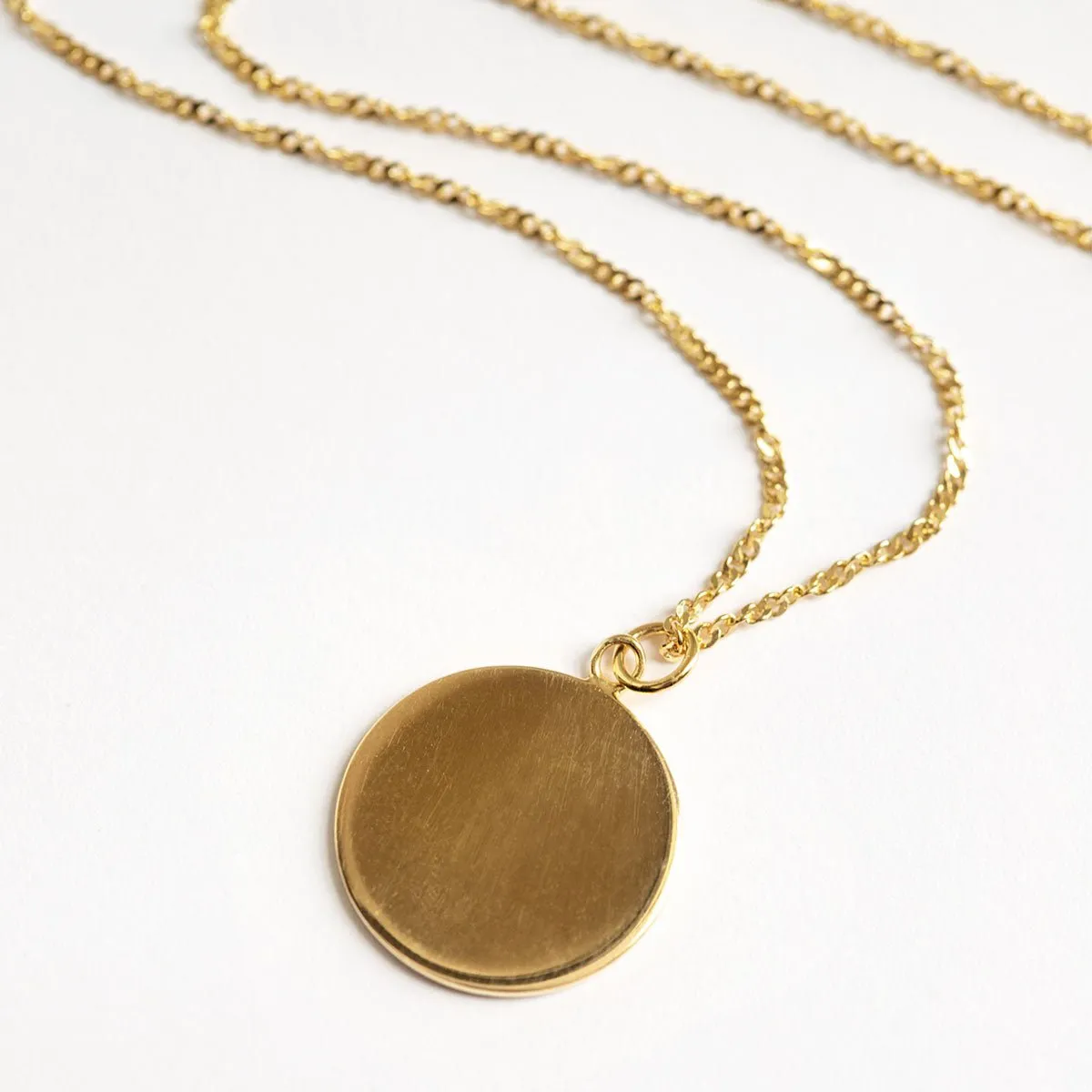 Jolie Disc Necklace