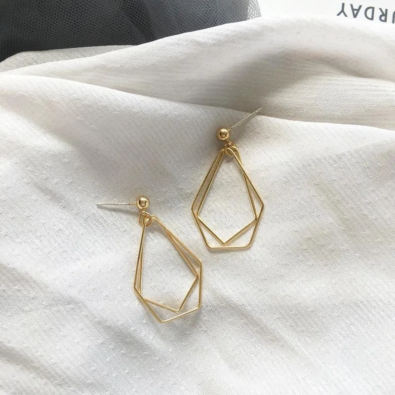 just-lil-things-pin-earring-gold-earring-jlt10526