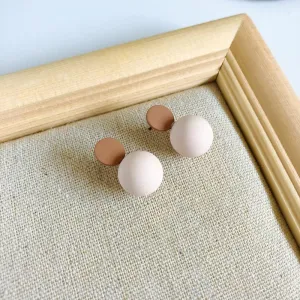 just-lil-things-pin-earrings-cream-earrings-jlt10430