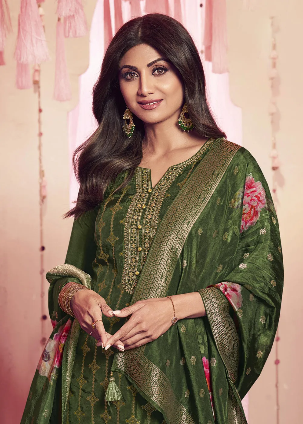 Shilpa Shetty Light Green Mehndi Wear Salwar Suit